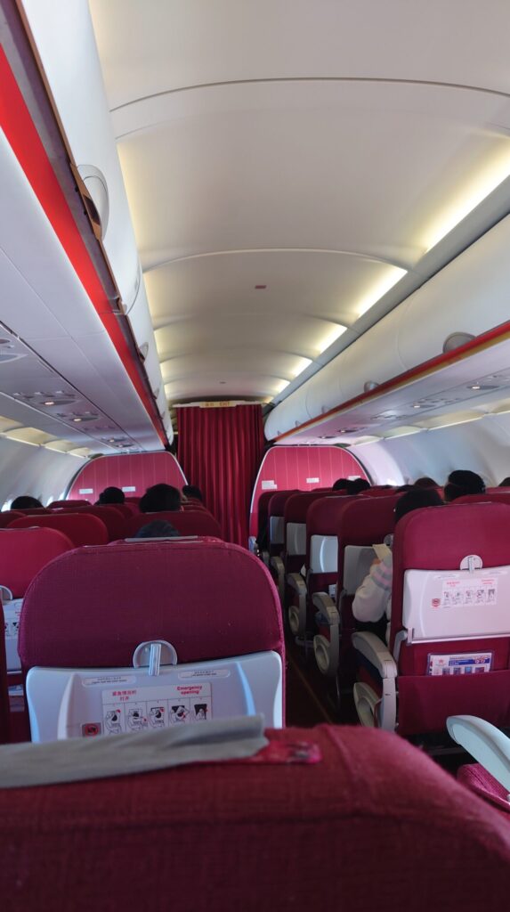 香港航空A320機内