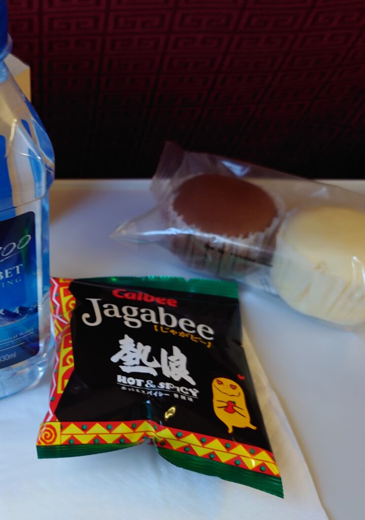 香港航空機内スナック