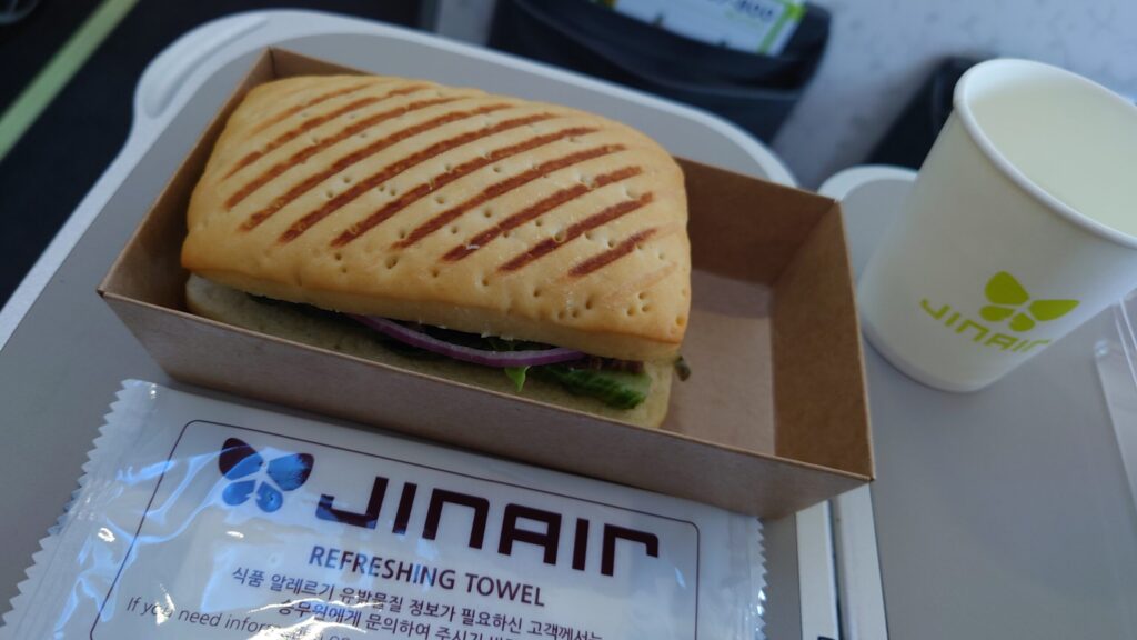 ジンエアー機内食